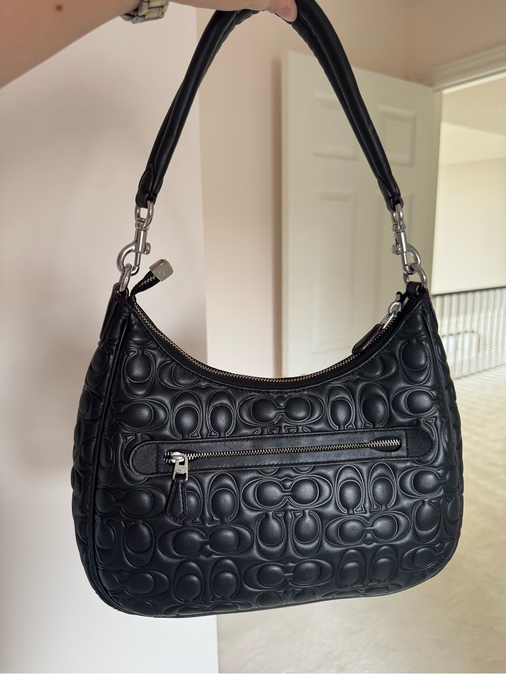 Coach Teri Hobo Bag Embossed Signature Leather - Picture 2 of 9